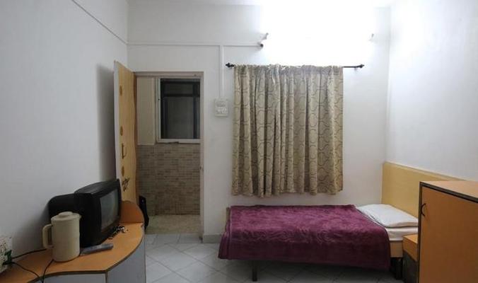 Hotel Rahi Plaza